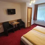 فندق Garni Dorfblick 3*