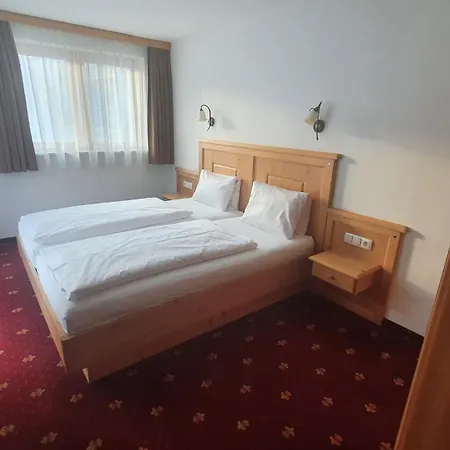 Garni Dorfblick Hotel 3*